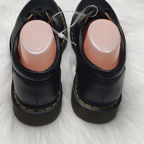 Dr. Martens 8053 Black Leather Oxford, Mens Size 8 - Picture 5 of 8